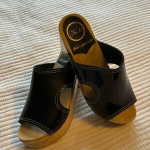 No6 clogs
